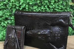 Túi xách da cá sấu – Một sự lựa chọn hoàn hảo cho phái mạnh
